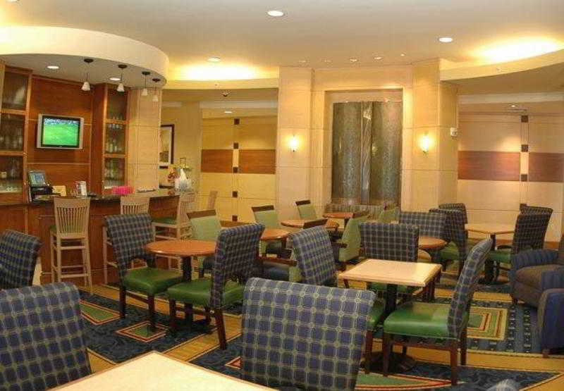 Springhill Suites By Marriott Grand Rapids Airport Southeast Cascade Exterior foto